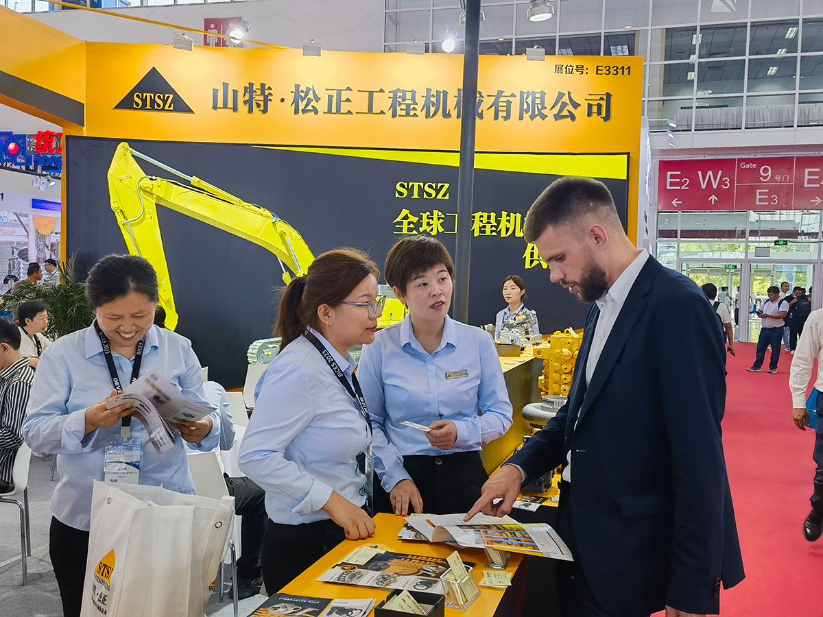 山特松正亮相BICES 2023 ▏第十六届中国(北京)国际工程机械展